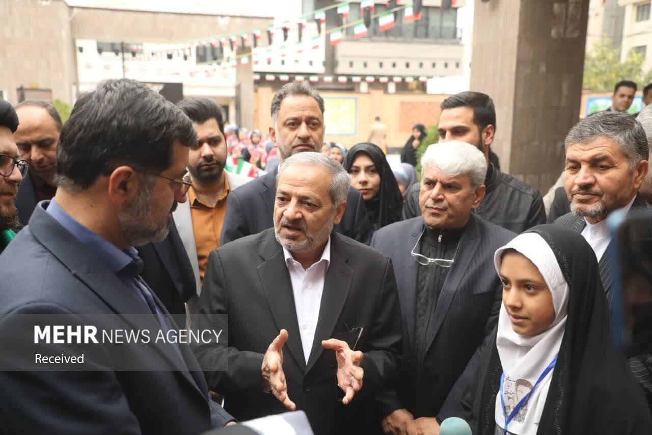 افتتاح مدرسه خیّرساز در قم با حضور وزیر آموزش‌‌وپرورش