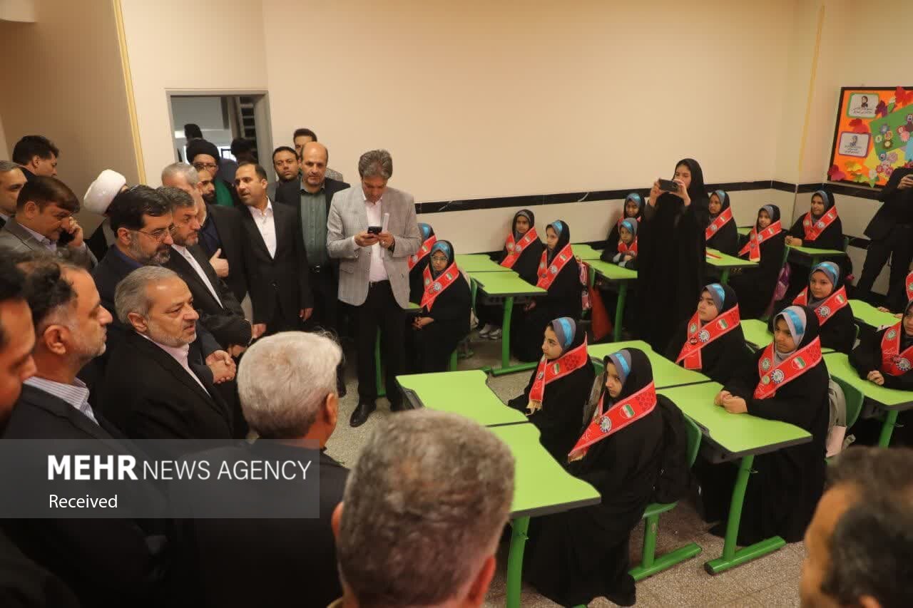 افتتاح مدرسه خیّرساز در قم با حضور وزیر آموزش‌‌وپرورش