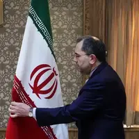 فرهیختگان: سفر تخت‌روانچی به اسلو جهت «زمینه‌سازی برای مذاکره و گفت‌وگو با آمریکایی‌ها» است