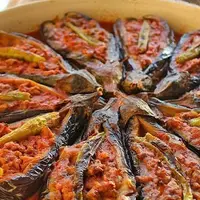 طرز تهیه بادمجان شکم پُر بابلی