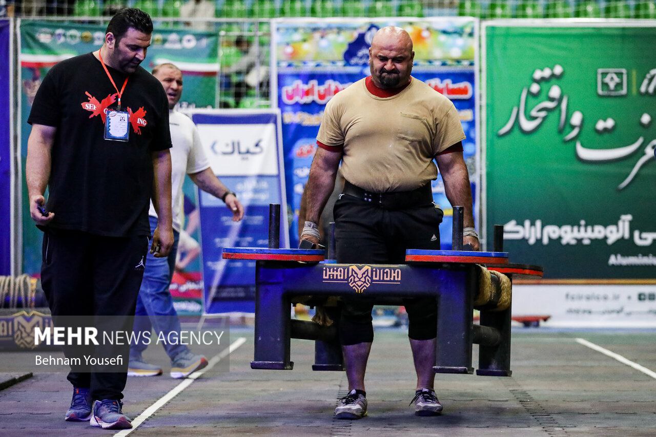 مسابقه قوی‌ترین مردان ایران  