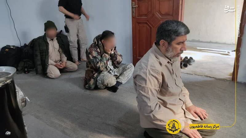 عکس/ حضور مداح معروف میان رزمندگان فاطمیون در حلبِ سوریه
