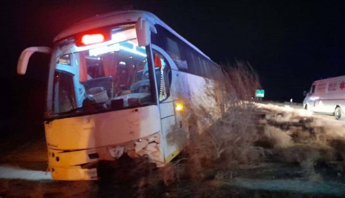 تصادف اتوبوس و پراید در مهاباد یک کشته بر جای گذاشت