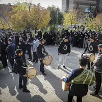 عکس/ عزاداری شهادت حضرت فاطمه(س) در دانشگاه تهران 