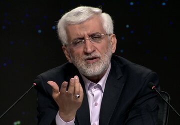 جلیلی: مسئولان وقت اعلام کرده بودند در صورت خروج آمریکا از برجام، ایران به تعهدات خود پایبند خواهد ماند