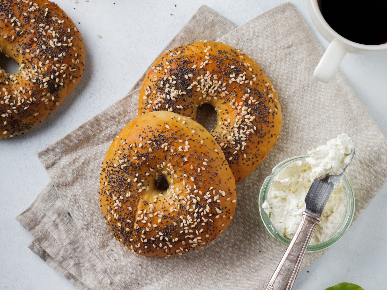 نون معروف آمریکایی Everything Bagel 