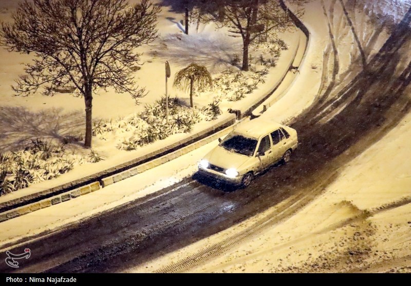 عکس/ بارش برف در مشهد