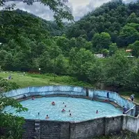 انتقال آب چشمه‌ها به ویلای خوش‌نشین‌ها؛ شورا‌ همکاری می‌کند!