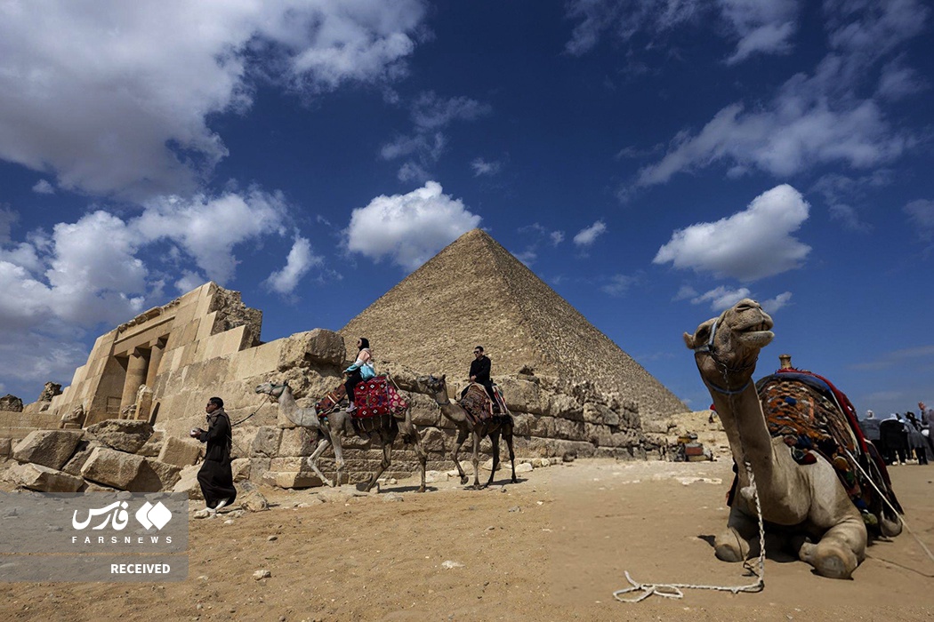 عکس/ گشت و گذار در اهرام مصر