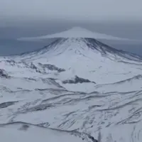 قله باشکوه دماوند نماد عظمت ایران 