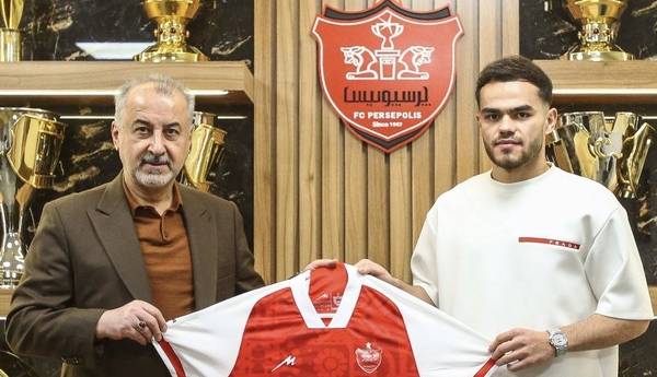 تمدید اوستون اورونوف با پرسپولیس!