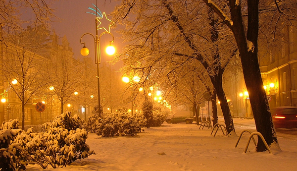 برف مهمان شب یلدای ایران