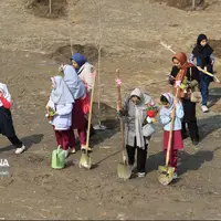 پویش درختکاری "در سایه مادر" در کردستان برگزار می‌شود