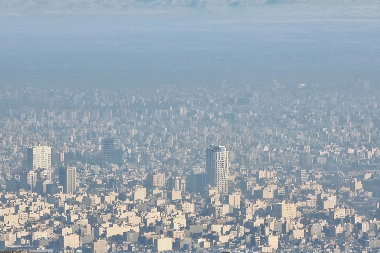 آسمان مشهد در محاصره آلودگی 