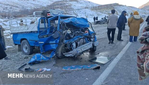 تصادف پژو و نیسان در جاده یاسوج ـ اقلید؛ 4 نفر جان باختند