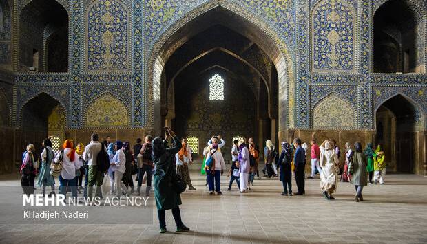 اعلام آمار ورود گردشگران به ایران؛ عراقی‌ها در صدر هستند