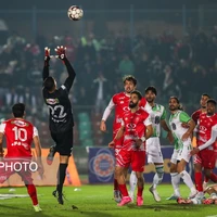 لیگ برتر فوتبال ایران؛ پرسپولیس تهران و خیبر خرم‌آباد