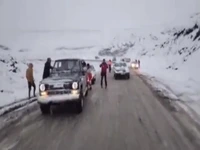 امدادرسانی به ۱۶۵ نفر گرفتار در جاده ارومیه - اشنویه