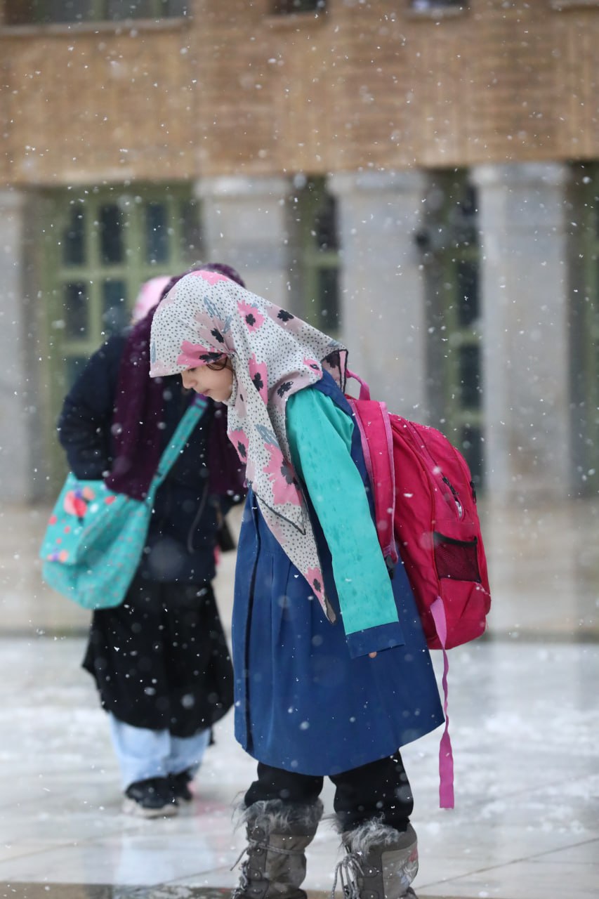 عکس/ حال‌وهوای برفی مسجد جمکران