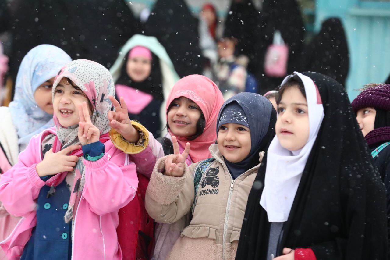 عکس/ حال‌وهوای برفی مسجد جمکران