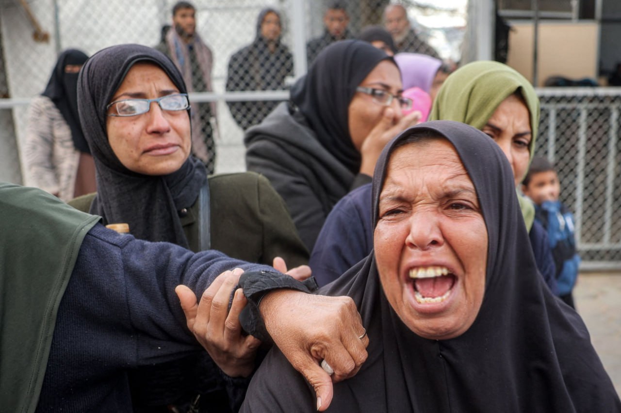 عکس/ عزاداری زنان فلسطینی در غم از دست دادن عزیزانشان