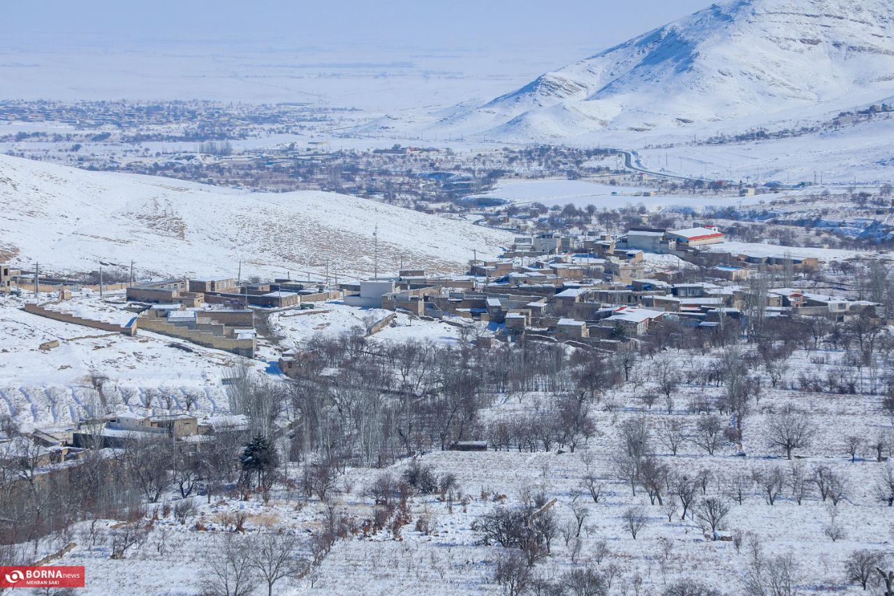 عکس/ طبیعت برفی روستای تاریخی هزاوه