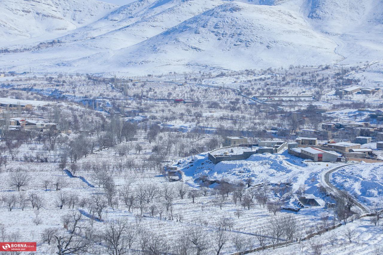 عکس/ طبیعت برفی روستای تاریخی هزاوه