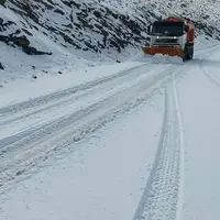 بارش برف و باران در تمام راه‌های البرز؛ رانندگان با احتیاط برانند!