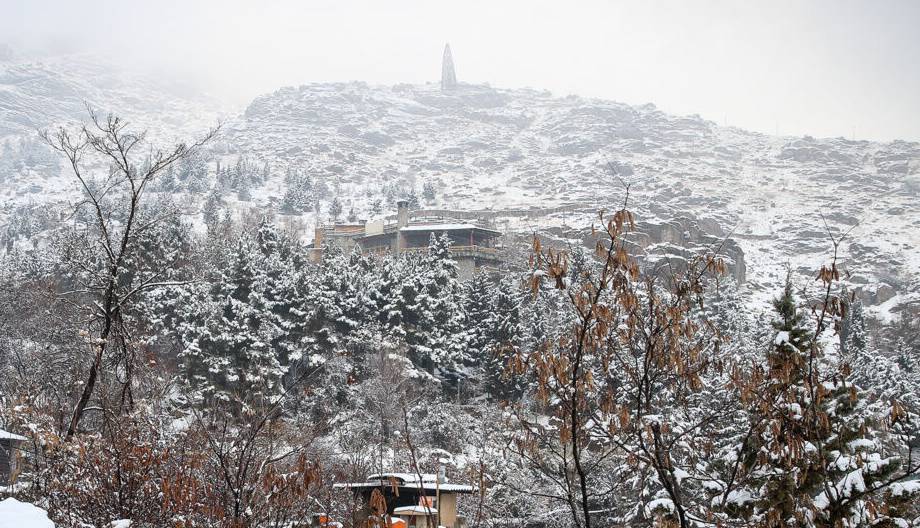 برف و باران در راه همدان