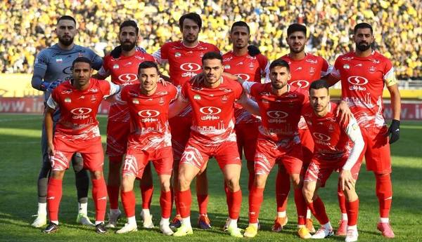 یک مربی فرانسوی حوالی نیمکت پرسپولیس