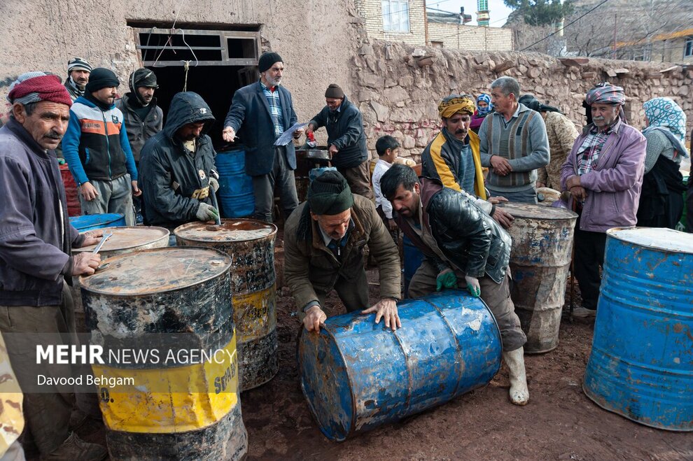 مصائب فصل زمستان در روستای مارشک