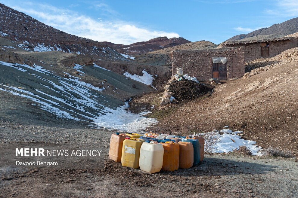 مصائب فصل زمستان در روستای مارشک