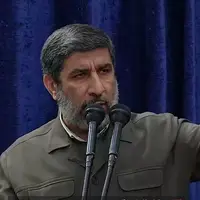 شعرخوانی مهدی سلحشور در دیدار مردم قم با رهبر انقلاب؛ امروز که فرمانده فراخوانده به قله...