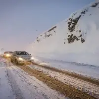 بارش برف در جاده کرج ـ چالوس و آزادراه تهران ـ شمال