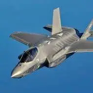 فرود عمودی F-35B لایتنینگ 