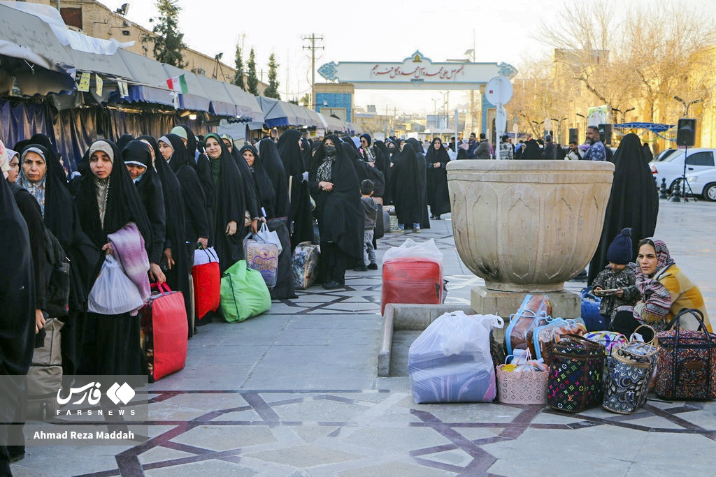 آغاز اعتکاف جوانان کشور در شیراز