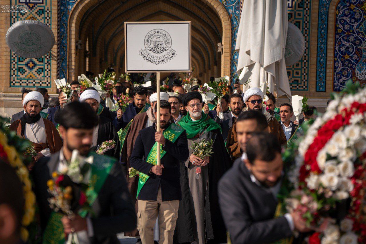 عکس/ مراسم شادباش خادمان علوی به محضر مبارک امیرالمؤمنین علیه‌السلام