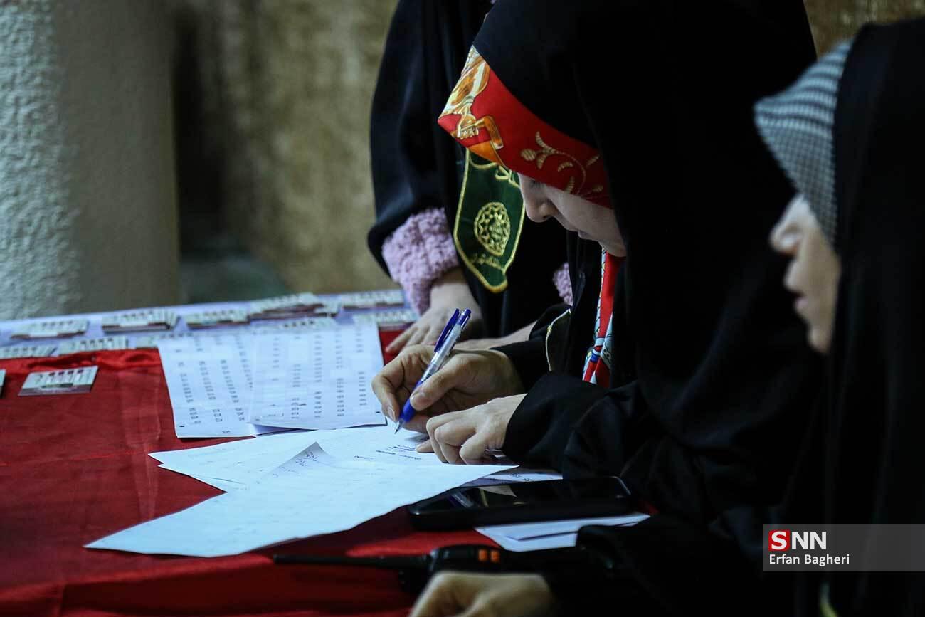 شروع مراسم معنوی اعتکاف در مسجد دانشگاه تهران