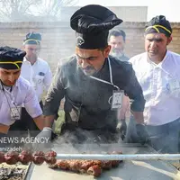 طولانی‌ترین کباب ایران در یزد