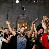 سجده شکر فلسطینیان در نوار غزه در پی شکست اشغالگران 