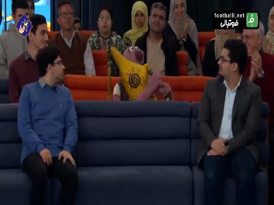 شعرخوانی جناب‌خان برای هادی چوپان، قهرمان بدنسازی دنیا