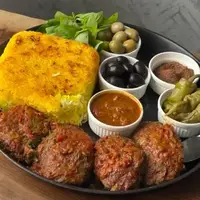 طرز تهیه شامی کباب خوشمزه با سس مخصوص