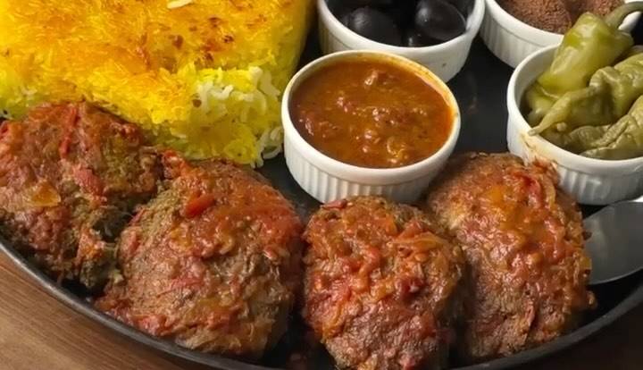 طرز تهیه شامی کباب خوشمزه با سس مخصوص