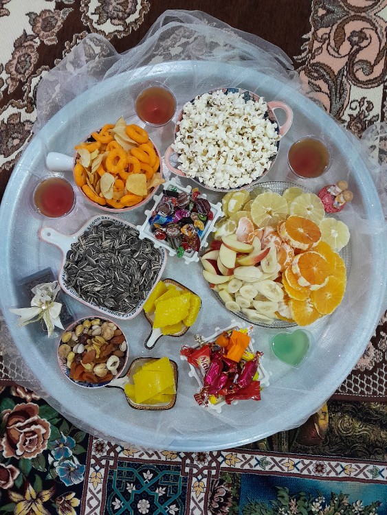 از شما/دورهمی دوستانه امشب ما،جای دوستان سبز😋😋🌺🌺🌺