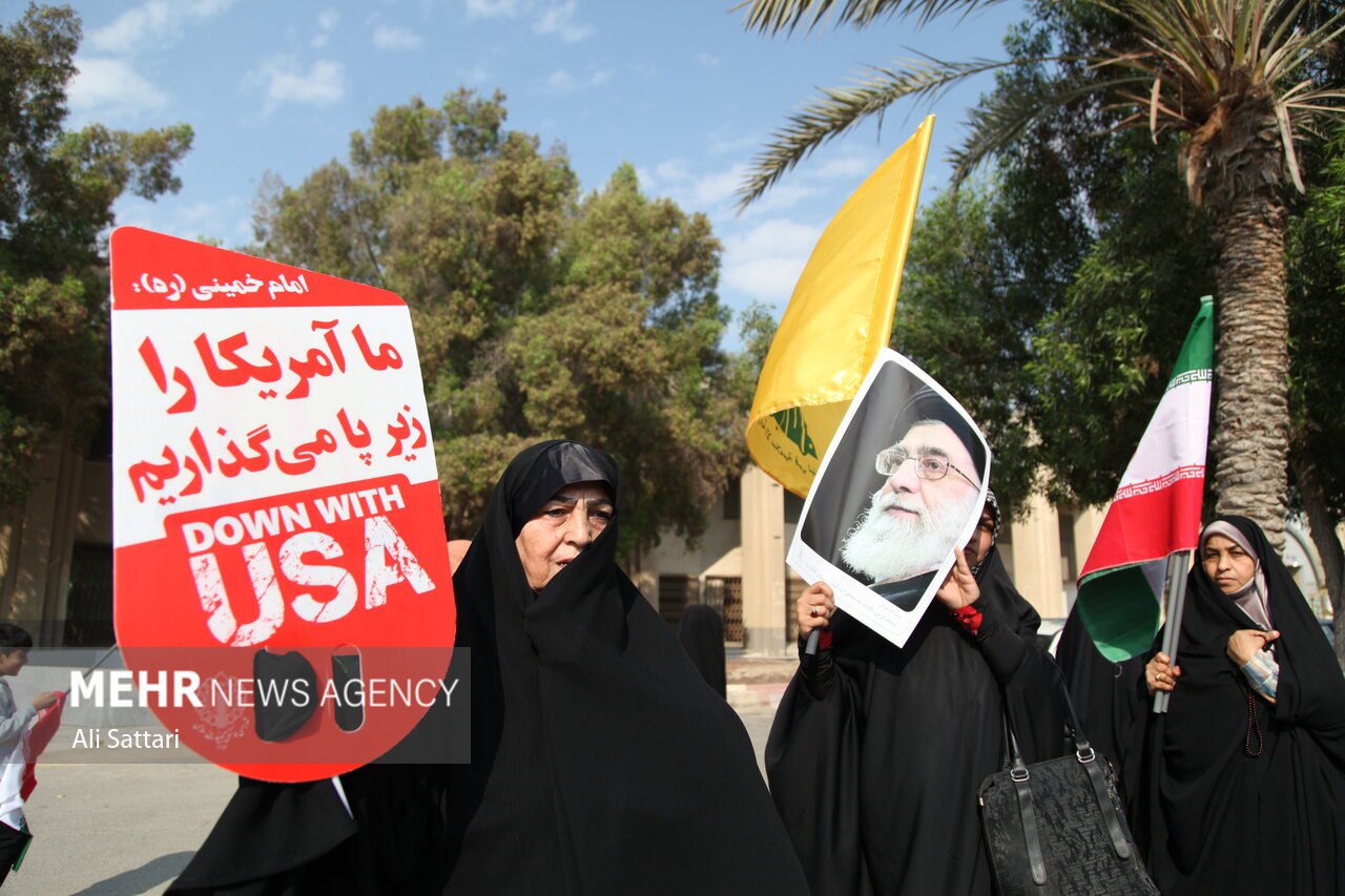 راهپیمایی «جمعه نصر» در بندرعباس