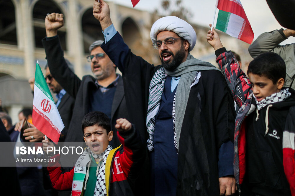 عکس/ راهپیمایی «جمعه نصر» در تهران  