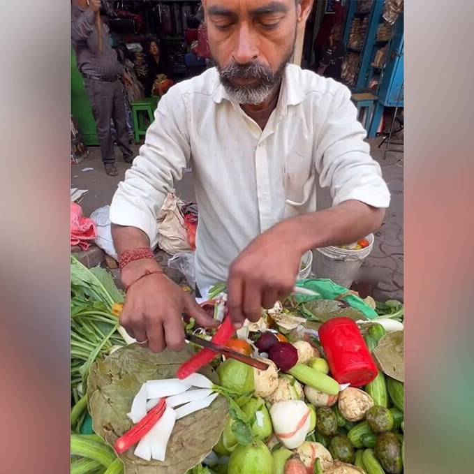 عجیب ترین سالادی که در کلکته می توان امتحان کرد