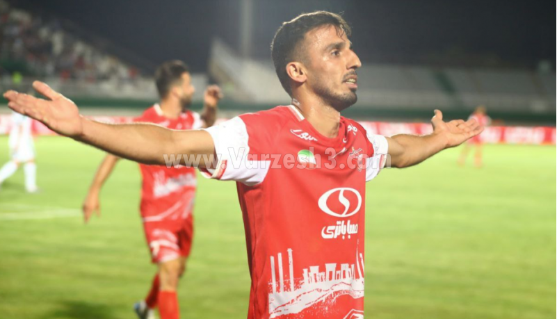 سعید صادقی همچنان در استندبای پرسپولیس