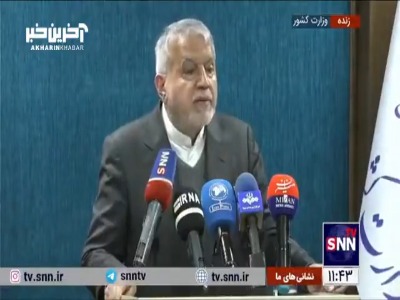 صالحی امیری: برای جذب  15 میلیون گردشگر به یک میلیون تخت، 550 هواپیما و 8000 اتوبوس نیاز داریم