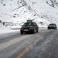 برف و باران در جاده‌های ۱۸ استان